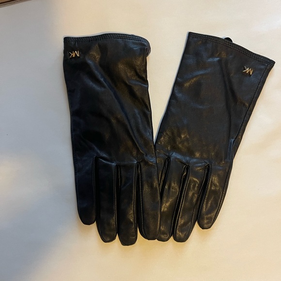Michael Kors Black Leather Accessories